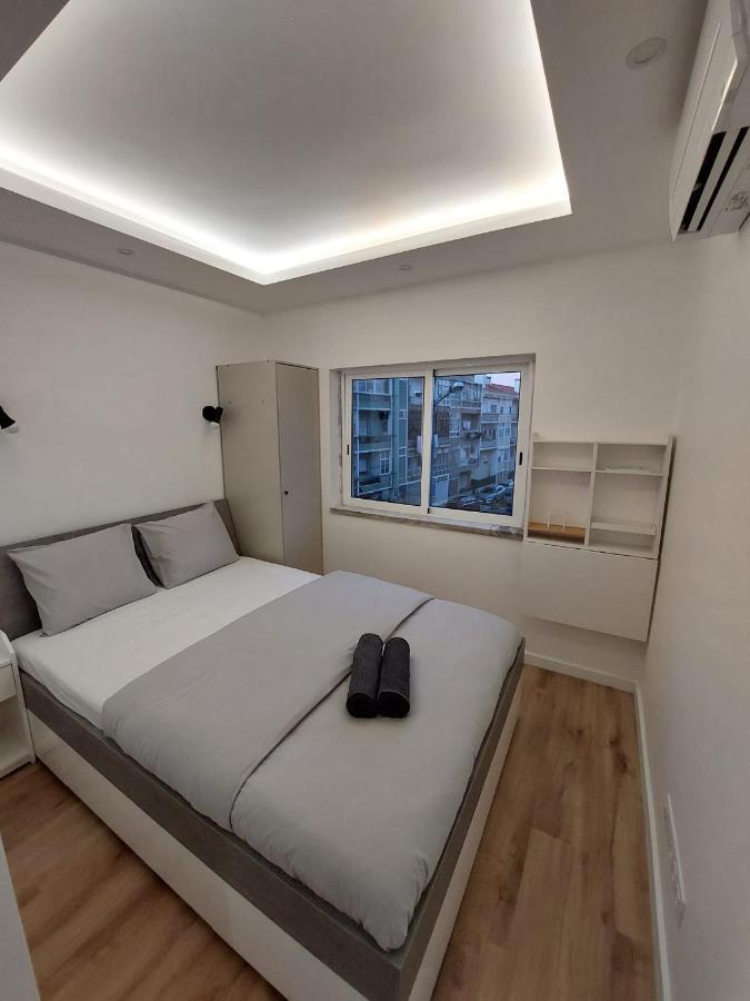 Lisbon South Bay Rooms Almada Eksteriør billede