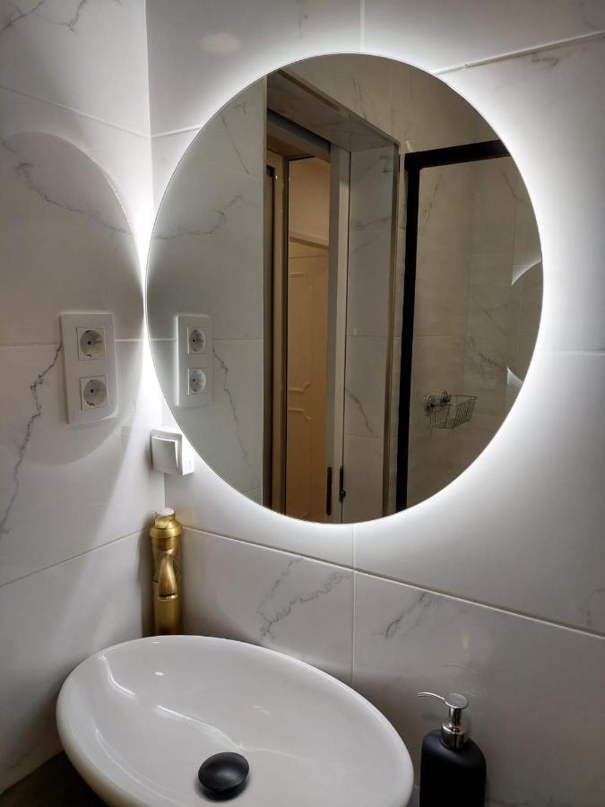 Lisbon South Bay Rooms Almada Eksteriør billede