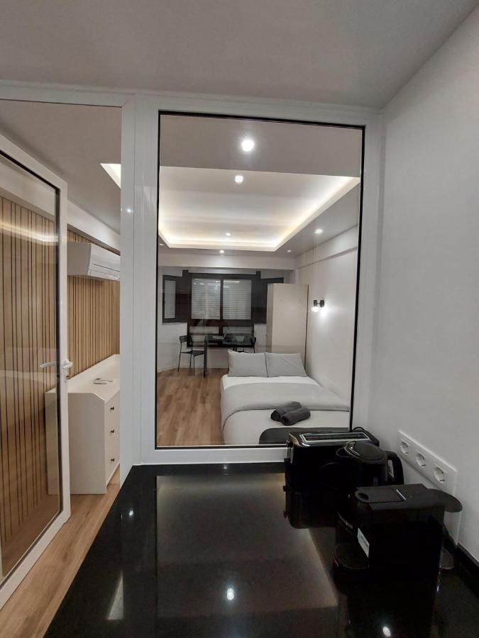 Lisbon South Bay Rooms Almada Eksteriør billede